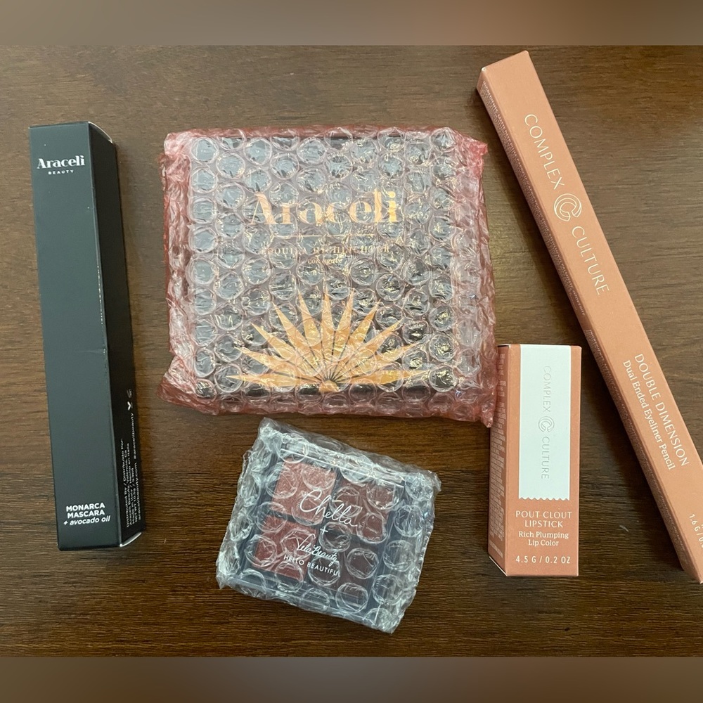 💗5 Piece Make up Bundle